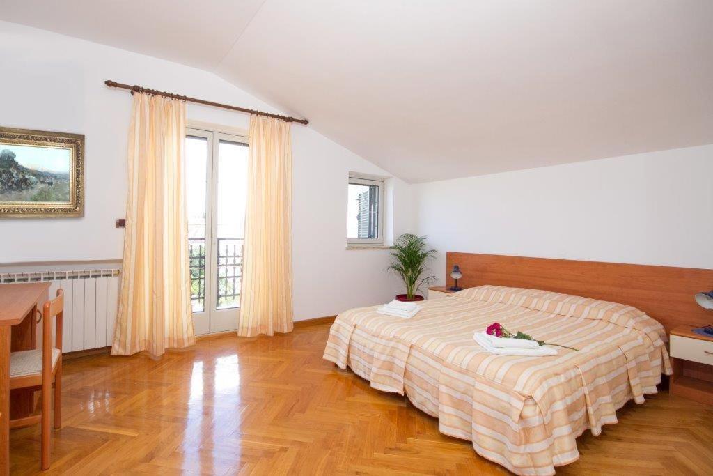 Villa Sveta Eufemija Bed End Breakfast II ロヴィニ エクステリア 写真
